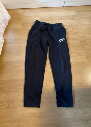 Jogging, Nike noir, merk: Nike, staat: Heel goed, maat: XL, € 10,00, € 11,20 inclusief Kopersbescherming