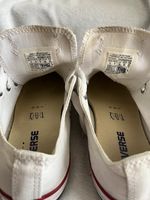 👟 Converse Chuck Taylor All Star basses – Blanches – Pointure 35 - photo numéro 4