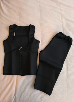 Ensemble néoprène sport de sudation, condizioni: Nuovo senza cartellino, taglia: XS / IT 38 / EU 34, €6.00, €7.00 include la Protezione acquisti