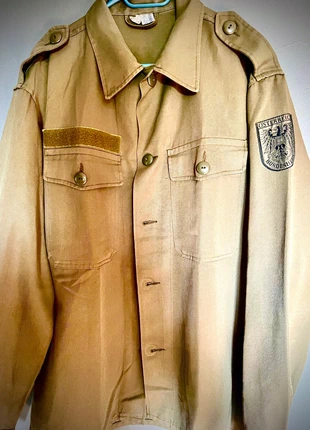 Vintage Austrian Army olive green shirt, size medium, condition: Very good, size: M, £15.00, £16.45 includes Buyer Protection