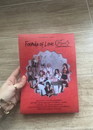 album k-pop twice, formula of love, photocards incluse, zustand: Neu, 30,00 €, 32,20 € inklusive Vinted-Käuferschutz