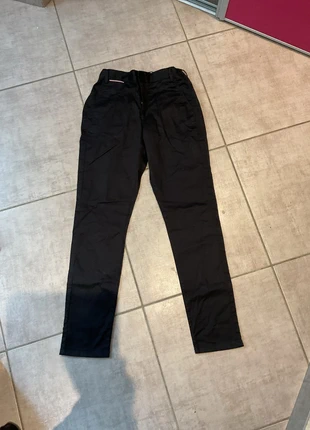 Pantalon Tommy Hilfiger, marca: Tommy Hilfiger, estado: Muy bueno, tamaño: S, 15,00 €, 16,45 € Protección al comprador incluida