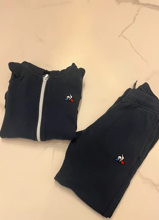 Enssemble le coq sportif, marque: Le Coq Sportif, état: Très bon état, taille: XS, 20,00 €, 21,70 € Protection acheteurs incluse
