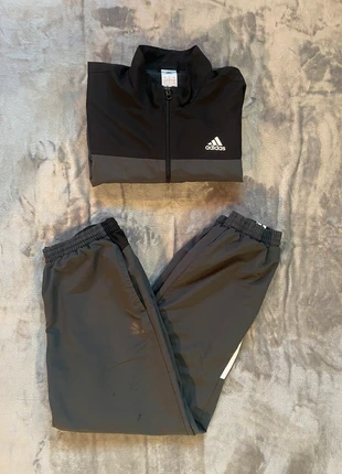 Ensemble adidas vintage, marque: adidas, état: Très bon état, taille: L, 40,00 €, 42,70 € Protection acheteurs incluse