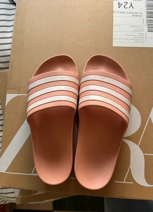 Chanclas adidas, marca: adidas Originals, estado: Bom, tamanho: 38, €10.00, €11.20 inclui Proteção do Comprador