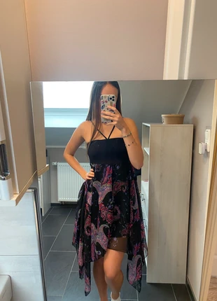 Schwarzes Boho Kleid mit bunten Mustern, merk: Lascana, staat: Goed, maat: M / 38 / 10, € 7,00, € 8,05 inclusief Kopersbescherming