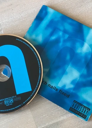 CD 💿 / Nine Inch Nails - Fixed (digipack UK), zustand: Sehr gut, 6,99 €, 8,04 € beinhaltet Vinted-Käuferschutz Pro