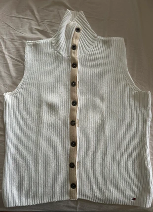 Gilet in cotone Tommy Hilfiger, brand: Tommy Hilfiger, condizioni: Ottime, taglia: L / IT 44 / EU 40, €10.00, €11.20 include la Protezione acquisti