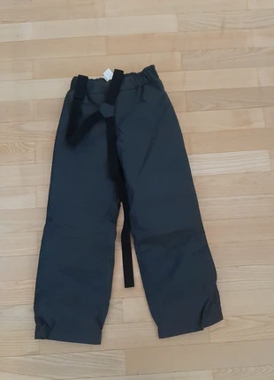 Pantaloni scii  snow board tg 8 anni Nuovo, marke: Wed'ze, zustand: Neu, größe: 8 Jahre / 128, 13,50 €, 14,88 € inklusive Vinted-Käuferschutz