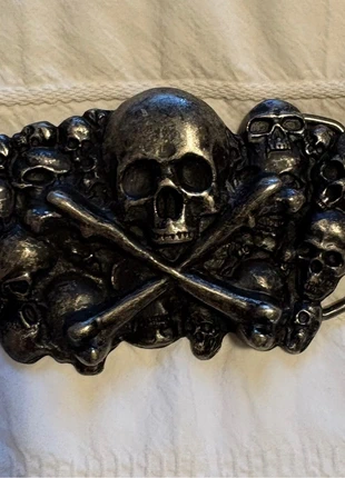 Skull Belt Buckle, brand: NO LABEL, condition: Very good, size: Adjustable, £6.50, £7.53 includes Buyer Protection