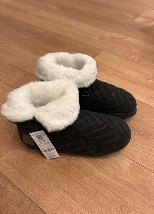 Pantoufles Etam, marque: Etam, état: Neuf avec étiquette, taille: 38, 8,00 €, 9,10 € Protection acheteurs incluse