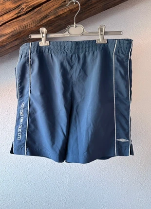 Short Umbro Vintage 90’s bleu oversize en taille S, très bon état, marke: Umbro, zustand: Sehr gut, größe: S, 14,00 €, 15,40 € inklusive Vinted-Käuferschutz