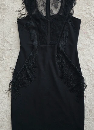 Petite robe noire party soirrée franges col v Coolcat M, marque: CoolCat, état: Très bon état, taille: M / 38 / 10, 4,30 €, 5,22 € Protection acheteurs incluse