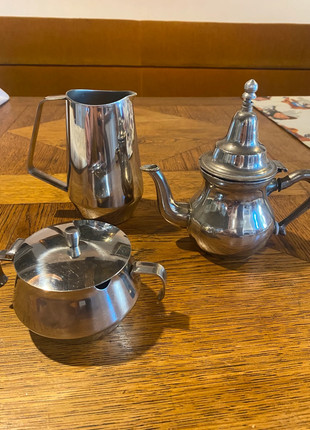 1 théière/1 pot à lait/1 sucrier métal inox vintage, marque: Vintage, état: Très bon état, 14,00 €, 15,40 € Protection acheteurs incluse