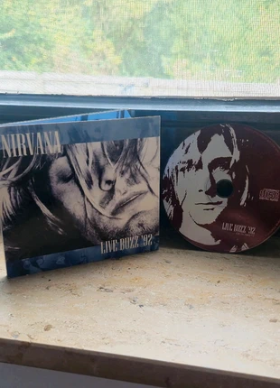 Nirvana Live Buzz '92, staat: Heel goed, € 17,00, € 18,55 inclusief Kopersbescherming