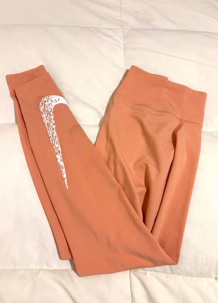 Leggings Nike Dri-Fit Donna Rosa, brand: Nike, condizioni: Nuovo senza cartellino, taglia: XS / IT 38 / EU 34, €18.00, €19.60 include la Protezione acquisti