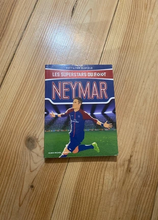 Livre neymar, zustand: Sehr gut, 5,00 €, 5,95 € inklusive Vinted-Käuferschutz