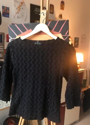 Pull noir à motifs paillettés, marque: Sara Glenzer, état: Très bon état, taille: S / 36 / 8, 6,00 €, 7,00 € Protection acheteurs incluse
