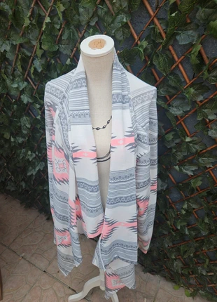 👧 gilet femme blanc gris et rose a motifs fantaisie Taille 42 👧, estado: Bom, tamanho: XL / 42 / 14, €7.00, €8.05 inclui Proteção do Comprador