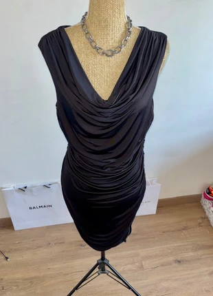 Robe chic noire drapée H&M – Élégante et intemporelle L40 🖤, brand: H&M, condition: Very good, size: L / 40 / 12, €7.90, €9.00 includes Buyer Protection