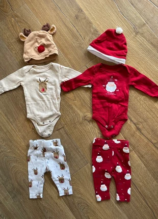 Lot de 2 ensembles Noël - 3 mois, brand: Kiabi, condizioni: Ottime, taglia: 3-6 mesi / 62 cm, €10.00, €11.20 include la Protezione acquisti