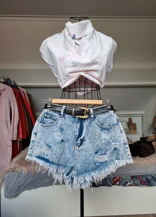 Toffe blauwe denim shorts – maat S + echte leren riem, merk: Shein, staat: Nieuw zonder prijskaartje, maat: S / 36 / 8, € 9,99, € 11,19 inclusief Kopersbescherming