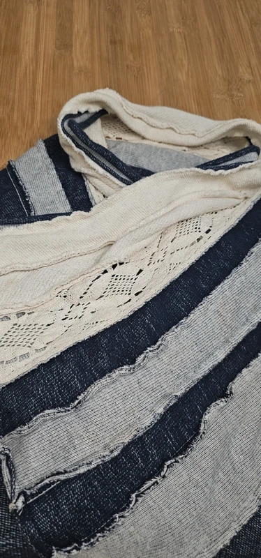 Pull Desigual asymétrique à col drapé - Taille M - photo numéro 3