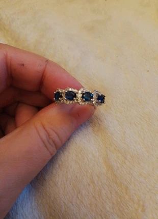 Beautiful silver coloured metal ring with band of front is navy blue gems UK Q, condition: Good, size: 18.5 mm / Q½, £8.50, £9.63 includes Buyer Protection