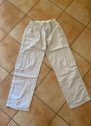 Cargo Baggy, marque: Bershka, état: Très bon état, taille: XS / 34 / 6, 8,00 €, 9,10 € Protection acheteurs incluse