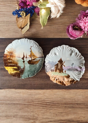 Duo Assiettes décoratives relief en porcelaine de Limoges, marque: Porcelaine de limoges, état: Bon état, 9,00 €, 10,15 € Protection acheteurs (Pro) incluse