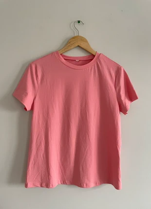 T-shirt rose uni Shein taille M, brand: Shein, condition: New without tags, size: M / 38 / 10, €4.00, €4.90 includes Buyer Protection