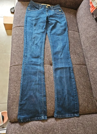 Jeans femme caccau 36, marke: CASCO, zustand: Sehr gut, größe: S / 36 / 8, 2,50 €, 3,33 € inklusive Vinted-Käuferschutz