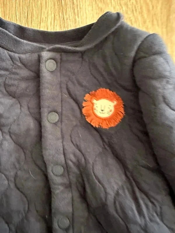 Veste légère 12 mois lion - photo numéro 3