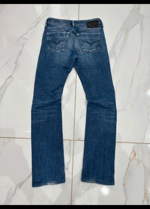 Jean Diesel Ronhy Vintage - bleu - Made in Italy – Taille W28 L34, marke: Diesel, zustand: Sehr gut, größe: W28 | DE 44, 20,00 €, 21,70 € inklusive Vinted-Käuferschutz