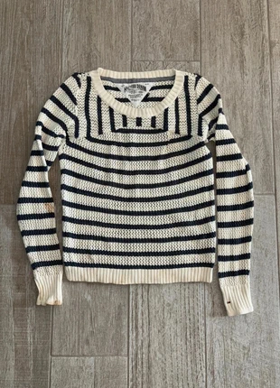 Sweat tommy hilfiger blanc - pull tommy hilfiger blanc, marke: Tommy Hilfiger, zustand: Zufriedenstellend, größe: L / 40 / 12, 2,00 €, 2,80 € inklusive Vinted-Käuferschutz