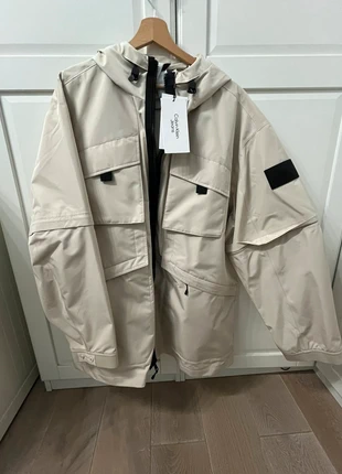 Giacca Calvin Klein, marke: Calvin Klein, zustand: Neu, mit Etikett, größe: M, 95,00 €, 100,45 € inklusive Vinted-Käuferschutz