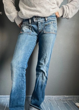Jean vintage taille basse diesel, merk: Diesel, staat: Heel goed, maat: S / 36 / 8, € 25,00, € 26,95 inclusief Kopersbescherming