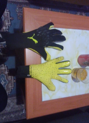 Guantes de portero puma, marca: Puma x AMI, estado: Satisfatório, tamanho: 6, €22.00, €23.80 inclui Proteção do Comprador