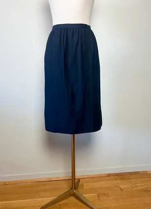 Jupe portefeuille Valentino Miss V Vintage - Laine marine - T. 34 FR, brand: Valentino, condition: Very good, size: XS / 34 / 6, €79.00, €83.65 includes Buyer Protection Pro