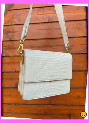 Sac à main à bandoulière JW PEI blanc, marke: JW PEI, zustand: Gut, 17,00 €, 18,55 € beinhaltet Vinted-Käuferschutz Pro