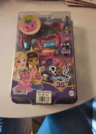 Polly pocket fraise, brand: Polly Pocket, condition: New with tags, size: 4 years / 104 cm, €8.00, €9.10 includes Buyer Protection