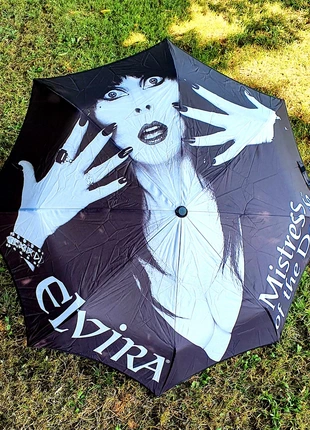 Parapluie kreepsville Elvira psychobilly punk rock métal goth rockabilly horror halloween skull, marque: Kreepsville 666, état: Très bon état, 45,00 €, 47,95 € Protection acheteurs incluse