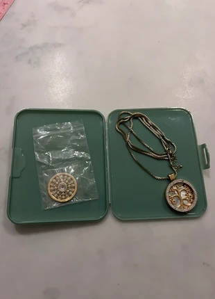 Gold-Tone Tree of Life Locket Necklace, brand: Mimoda, condition: Good, €10.00, €11.20 includes Buyer Protection