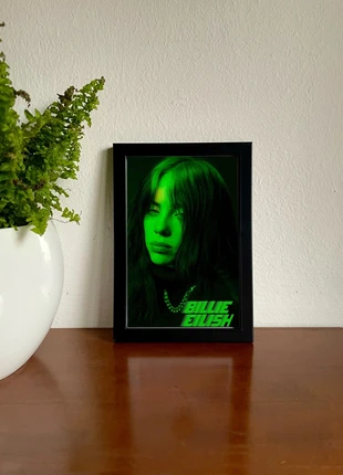 Cornice nera 10x15 billie eilish, marca: Billie Eilish, estado: Novo sem etiquetas, €8.90, €10.05 inclui Proteção do Comprador
