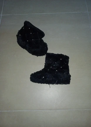 Chausson fille perlée 27, brand: Rien, condition: Good, size: 27, €2.00, €2.80 includes Buyer Protection