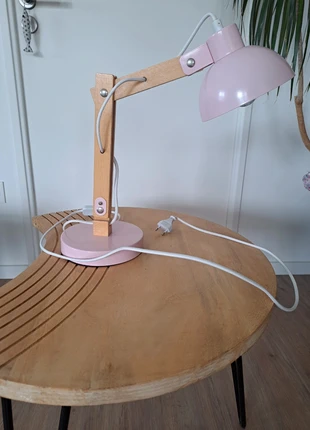 Lampe articulée en bois rose Conforama, marca: Conforama, estado: Muito bom, €12.00, €13.30 inclui Proteção do Comprador