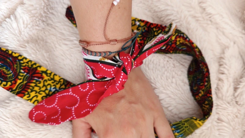 Bracelets tissus a nouer - photo numéro 2