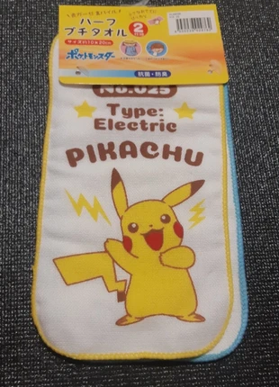 2 mouchoirs ou serviettes tissus officiels Japan, marca: Pokémon, estado: Novo com etiquetas, €6.90, €7.95 inclui Proteção do Comprador