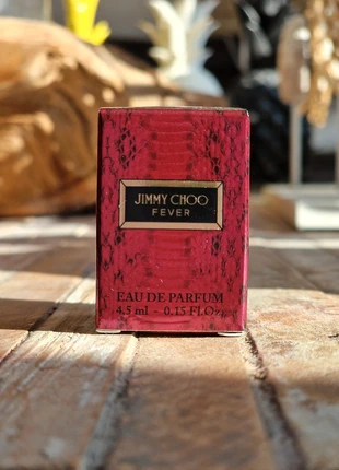 Miniature eau de parfum femme Jimmy Choo Fever 4,5ml, brand: Jimmy Choo, condizioni: Nuovo con cartellino, €5.00, €5.95 include la Protezione acquisti