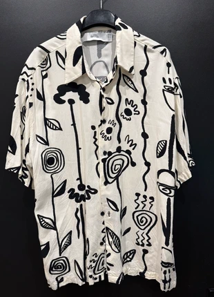 Chemise fluide Bershka homme, marca: Bershka, estado: Muito bom, tamanho: M, €3.00, €3.85 inclui Proteção do Comprador